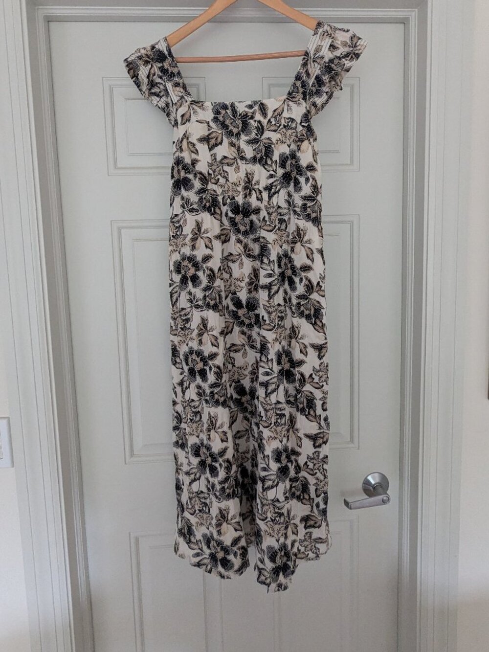 Old Navy Floral Maternity dress
